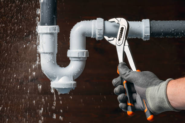 Professional Pipe Repair technician working in Clyde, NC